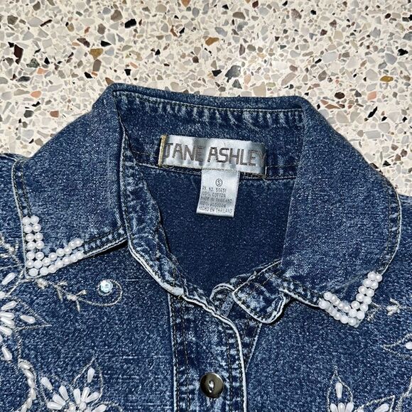 Denim jean Pearl embellished vintage button up down shirt western small s - Picture 5 of 8